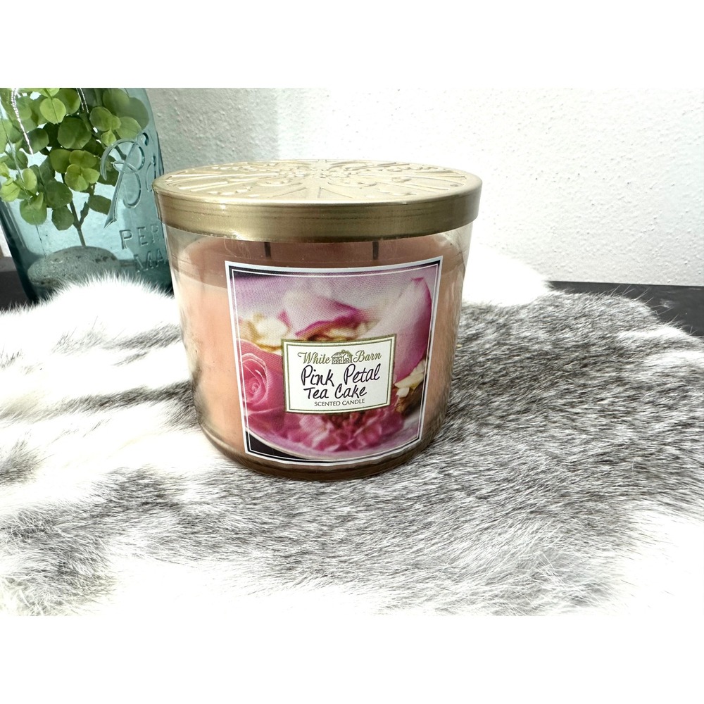 Discontinued White Barn Pink Petal Tea Cake 3‎ wick Candle Bath Body Works